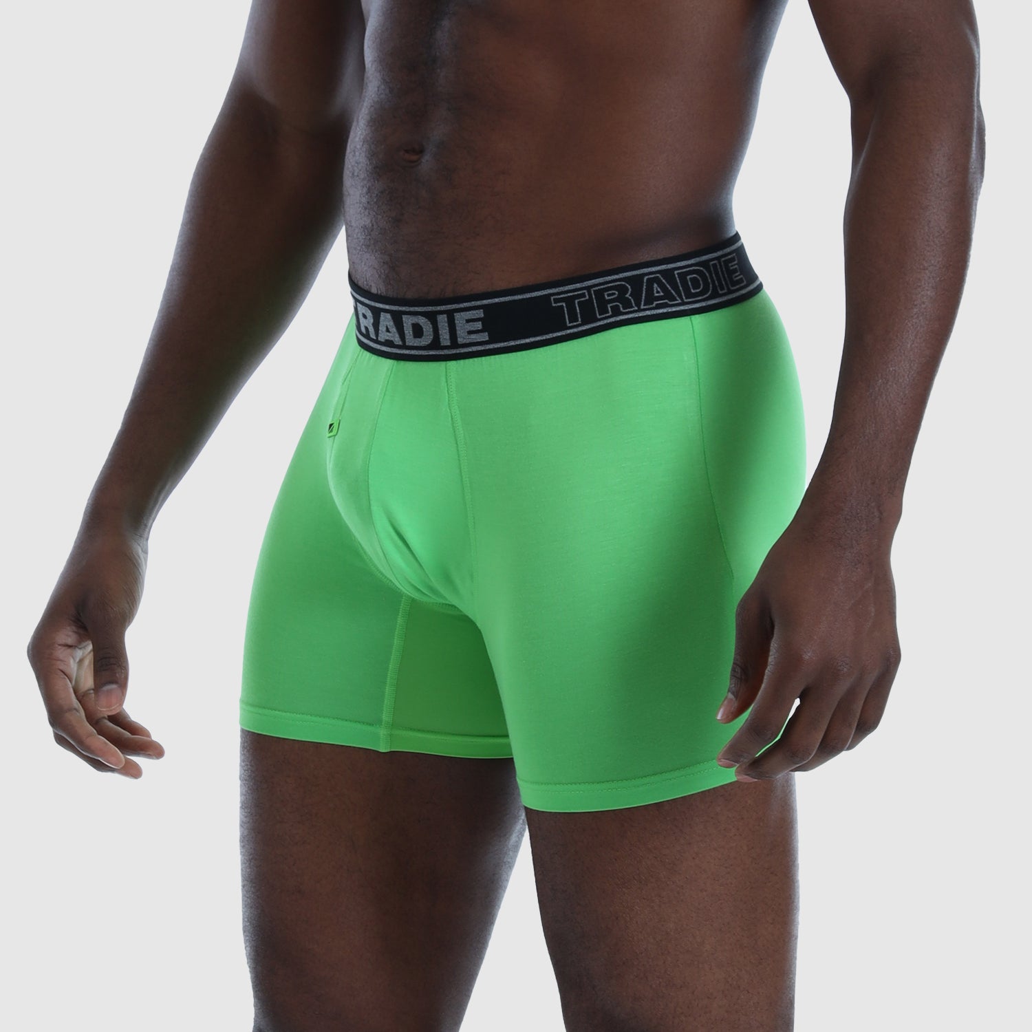 Bamboo No Bounce Mid Length Trunk