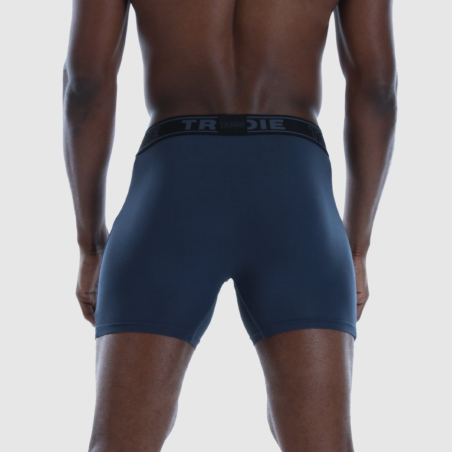 Bamboo No Bounce Mid Length Trunk